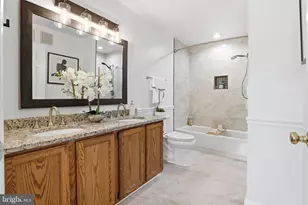 6428 Overcoat Ln, Centreville, VA 20121 - Photo 27