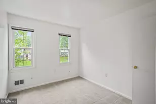 9086 Brook Ford Rd, Burke, VA 22015 - Photo 17