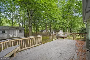 9086 Brook Ford Rd, Burke, VA 22015 - Photo 33