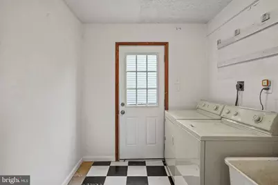 9086 Brook Ford Road, Burke, VA 22015 - Photo 31