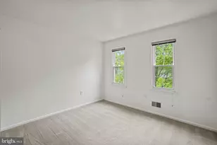 9086 Brook Ford Rd, Burke, VA 22015 - Photo 19