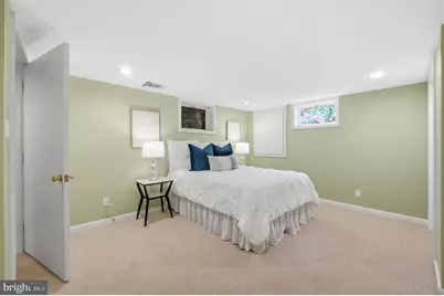 1904 Poole Lane, McLean, VA 22101 - Photo 29
