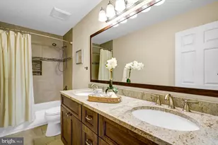 2515 Halterbreak Ct, Herndon, VA 20171 - Photo 31