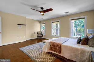 2515 Halterbreak Ct, Herndon, VA 20171 - Photo 23