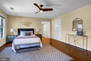 2515 Halterbreak Ct, Herndon, VA 20171 - Photo 29