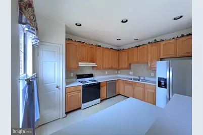 13205 Fox Ripple Lane, Herndon, VA 20171 - Photo 5