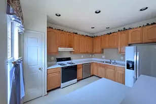 13205 Fox Ripple Ln, Herndon, VA 20171 - Photo 5