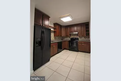 11607 Windbluff Court, Reston, VA 20191 - Photo 9
