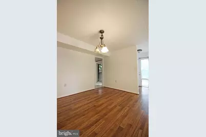 11607 Windbluff Court, Reston, VA 20191 - Photo 3