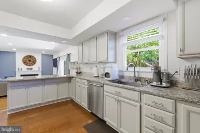 9120 Huber Court, Burke, VA 22015 - Photo 7