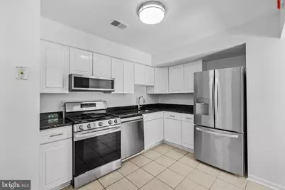 11924 Travistock Court, Reston, VA 20191 - Photo 11