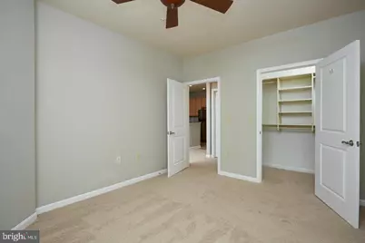 2655 Prosperity Avenue #205, Fairfax, VA 22031 - Photo 7