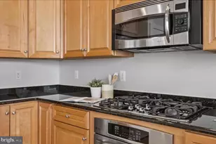 12168 Waveland St, Fairfax, VA 22033 - Photo 7