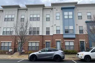 12168 Waveland St, Fairfax, VA 22033 - Photo 1