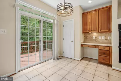 7301 Oldham Leeds Way, Springfield, VA 22150 - Photo 5