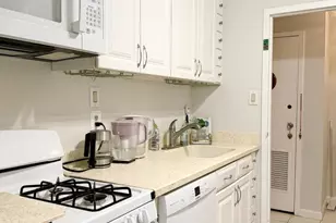 6001 Arlington Blvd, Falls Church, VA 22044 - Photo 9