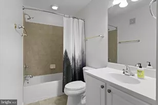 7124 Huntley Creek Pl, Alexandria, VA 22306 - Photo 13