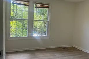 1103 Lopez Ln, Herndon, VA 20170 - Photo 29