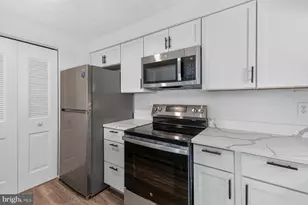 8384 Brockham Dr, Alexandria, VA 22309 - Photo 7
