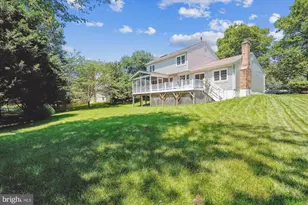 3307 Flintwood Ct, Herndon, VA 20171 - Photo 3