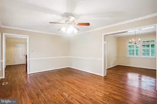 3307 Flintwood Ct, Herndon, VA 20171 - Photo 9