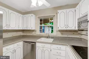 4315 Markwood Ln, Fairfax, VA 22033 - Photo 21
