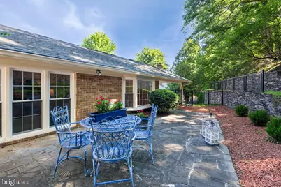 9713 Rhapsody Drive, Vienna, VA 22181 - Photo 23