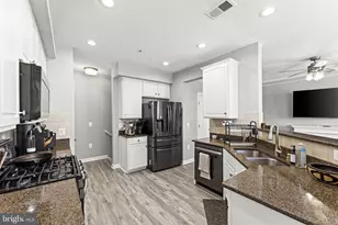 13649 Venturi Ln, Herndon, VA 20171 - Photo 29