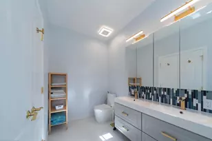 6931 Rolling Creek Way, Alexandria, VA 22315 - Photo 11