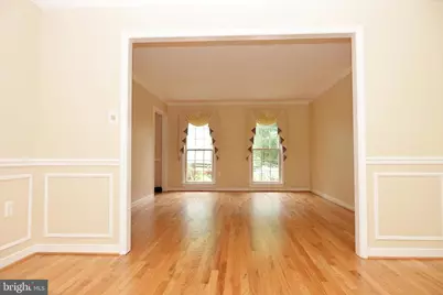 10295 Dunn Meadow Road, Vienna, VA 22182 - Photo 9