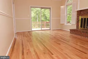 10295 Dunn Meadow Rd, Vienna, VA 22182 - Photo 11
