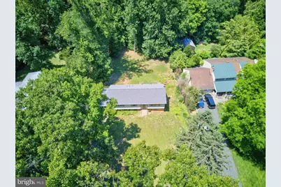 9040 Weant Drive, Great Falls, VA 22066 - Photo 5