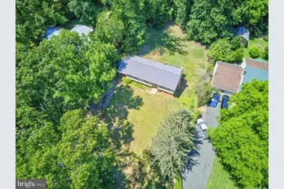 9040 Weant Drive, Great Falls, VA 22066 - Photo 7
