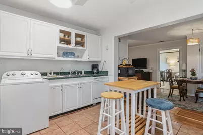 6935 Kenfig Drive, Falls Church, VA 22042 - Photo 11