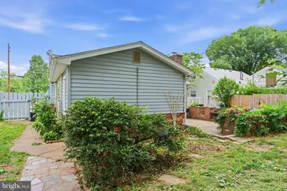 6935 Kenfig Drive, Falls Church, VA 22042 - Photo 33