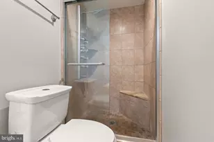 5918 Oak Ridge Ct, Burke, VA 22015 - Photo 25