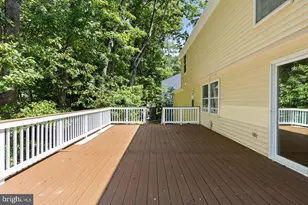 5918 Oak Ridge Ct, Burke, VA 22015 - Photo 9