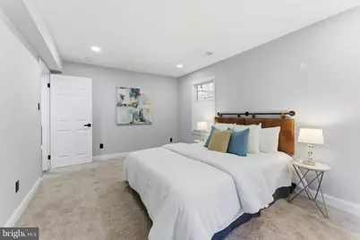 12140 Folkstone Drive, Herndon, VA 20171 - Photo 15