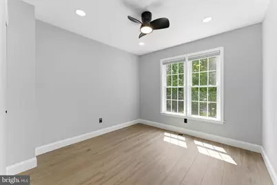 12140 Folkstone Drive, Herndon, VA 20171 - Photo 27