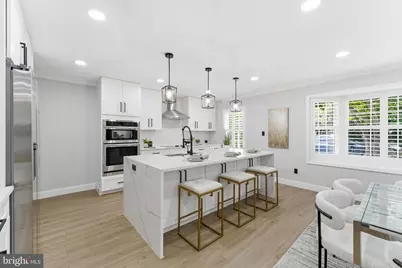12140 Folkstone Drive, Herndon, VA 20171 - Photo 7