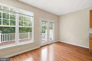 8108 Dove Cottage Ct, Lorton, VA 22079 - Photo 21