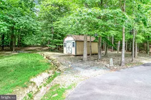 8261 Roseland Dr, Fairfax Station, VA 22039 - Photo 141