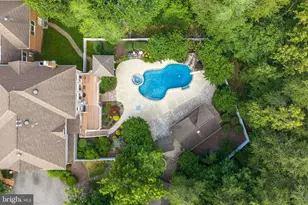 8261 Roseland Dr, Fairfax Station, VA 22039 - Photo 143