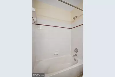 8261 Roseland Drive, Fairfax Station, VA 22039 - Photo 65