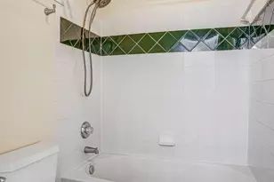 8261 Roseland Dr, Fairfax Station, VA 22039 - Photo 69