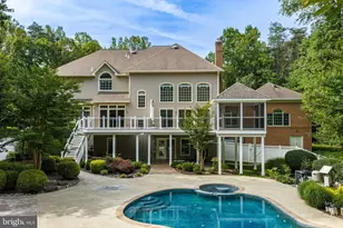 8261 Roseland Dr, Fairfax Station, VA 22039 - Photo 105