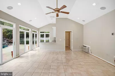 8261 Roseland Drive, Fairfax Station, VA 22039 - Photo 115
