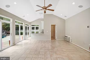 8261 Roseland Dr, Fairfax Station, VA 22039 - Photo 115