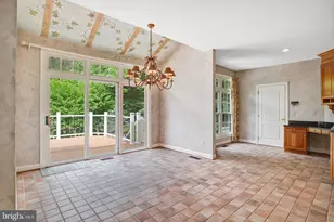 8261 Roseland Dr, Fairfax Station, VA 22039 - Photo 33