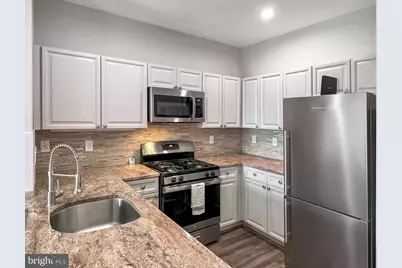1641 International Drive #304, McLean, VA 22102 - Photo 7